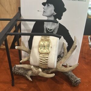 Gold Analog Watch‎